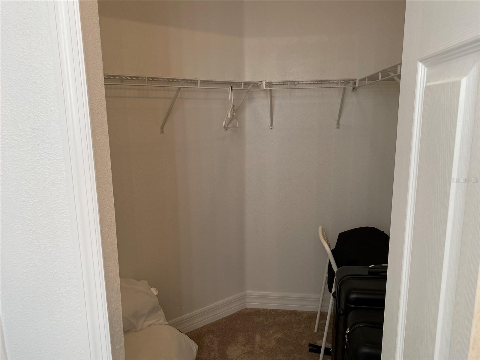 Image 21 of 24 For 1040 Orista Drive