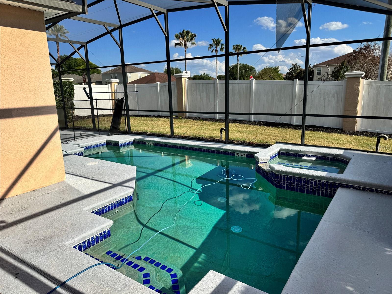 Image 5 of 24 For 1040 Orista Drive