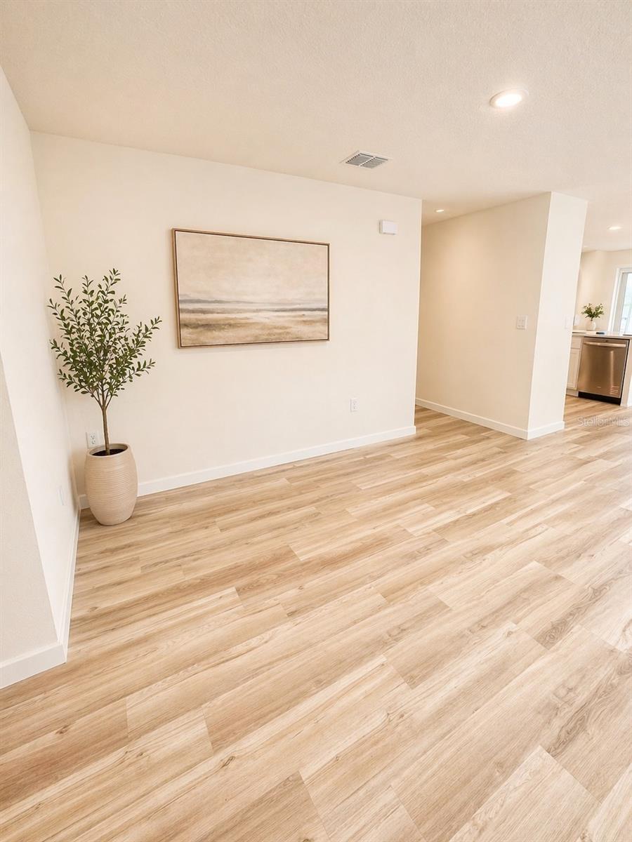 Image 14 of 15 For 2855 20th Terrace
