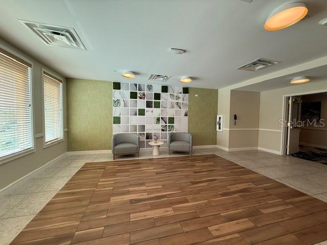 Image 3 of 24 For 8061 Vacation Avenue 216