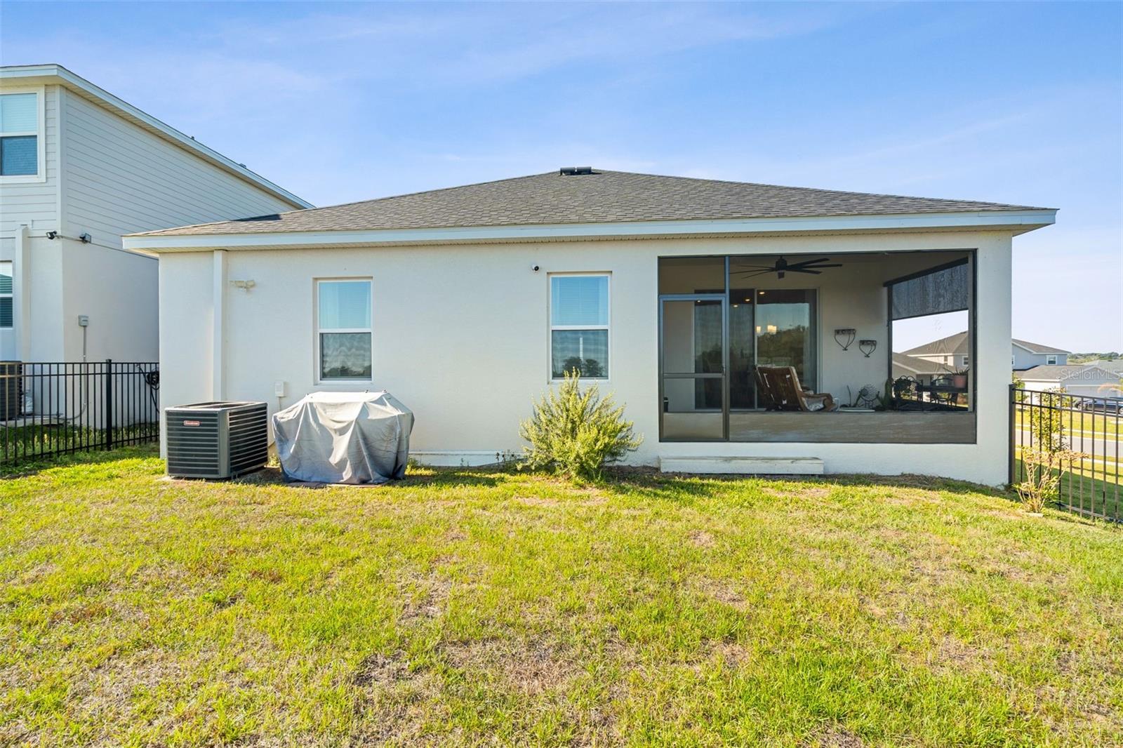 Image 32 of 44 For 1553 Fleur Drive