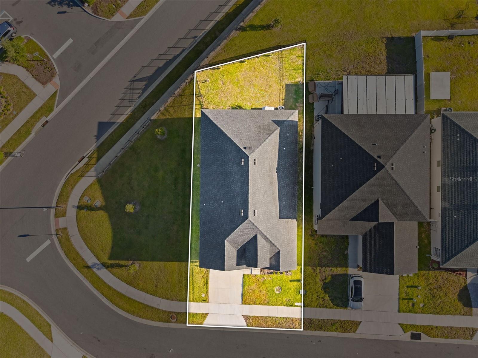 Image 39 of 44 For 1553 Fleur Drive