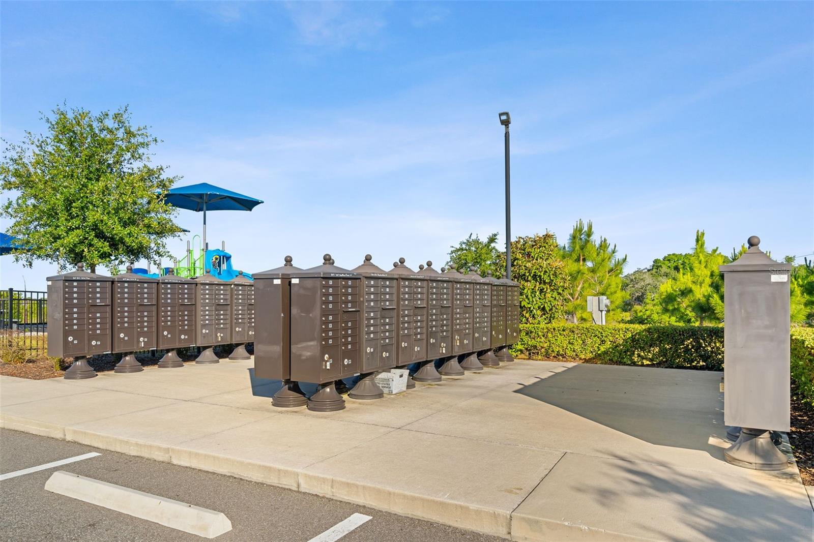 Image 44 of 44 For 1553 Fleur Drive