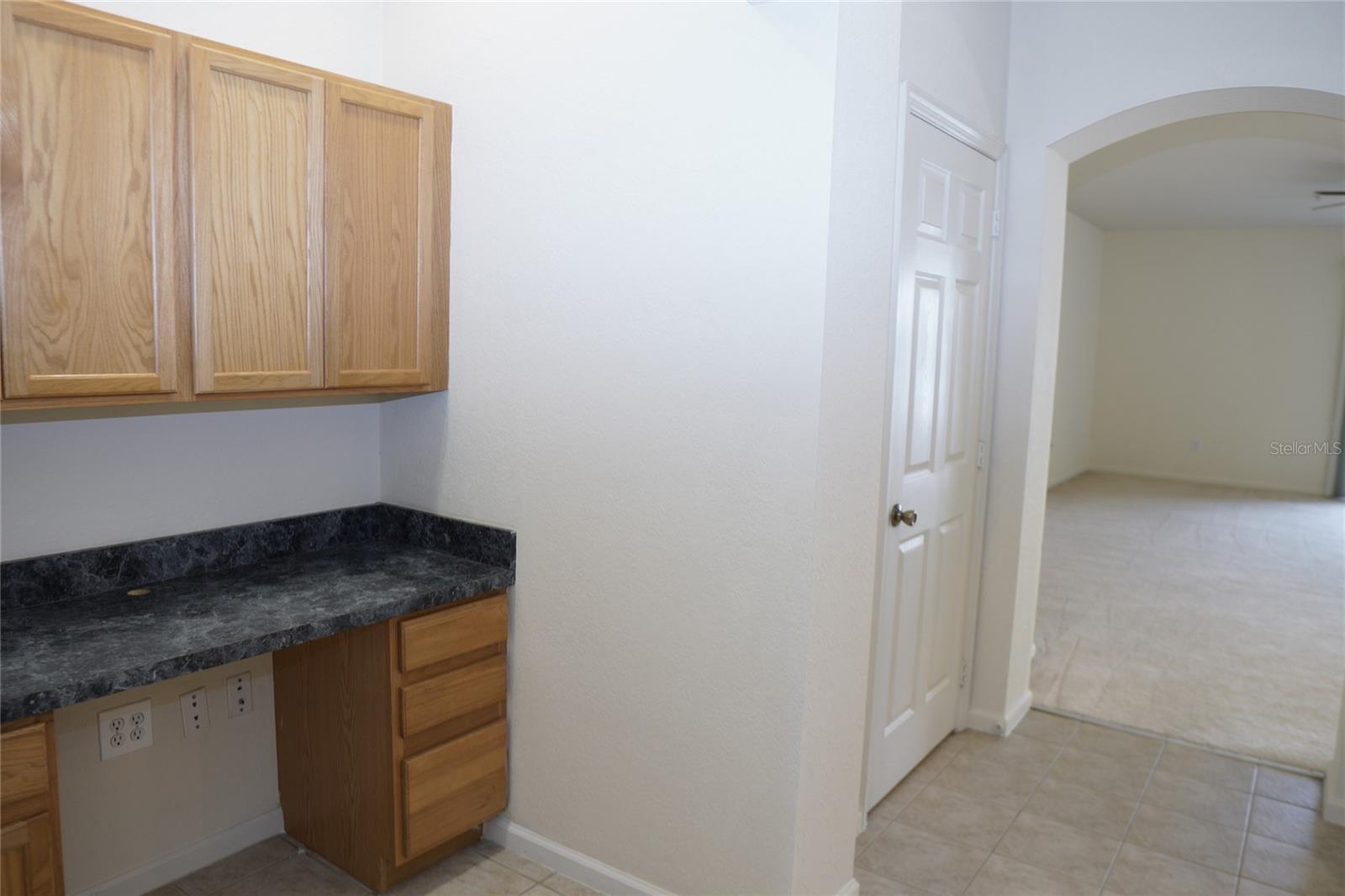 Image 4 of 20 For 3007 Langdon Lane N
