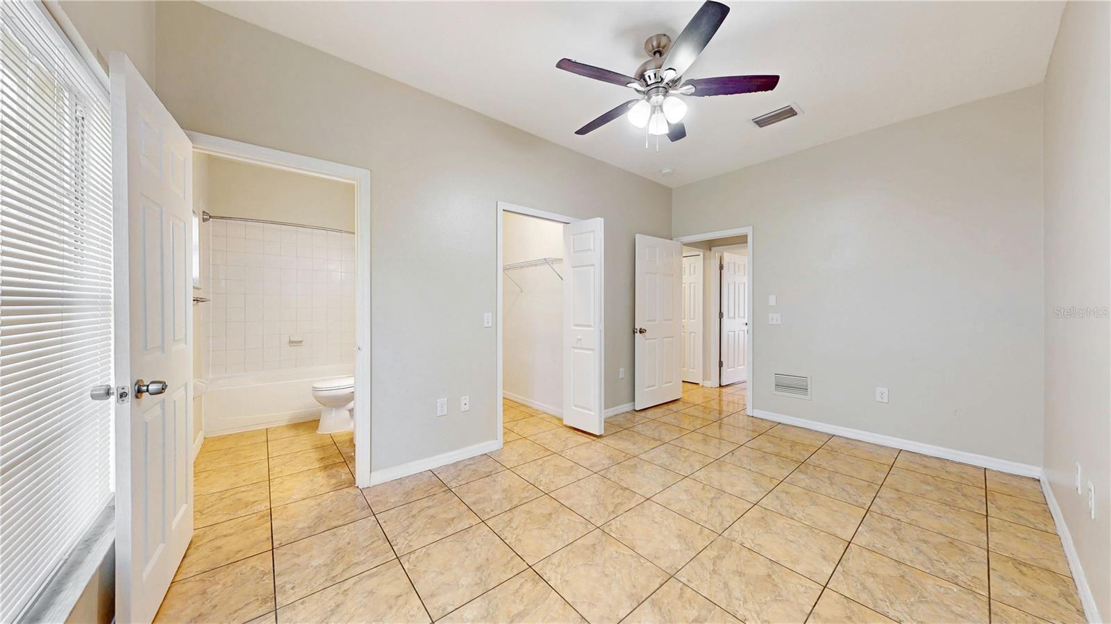 Image 30 of 31 For 206 Majors Lane D