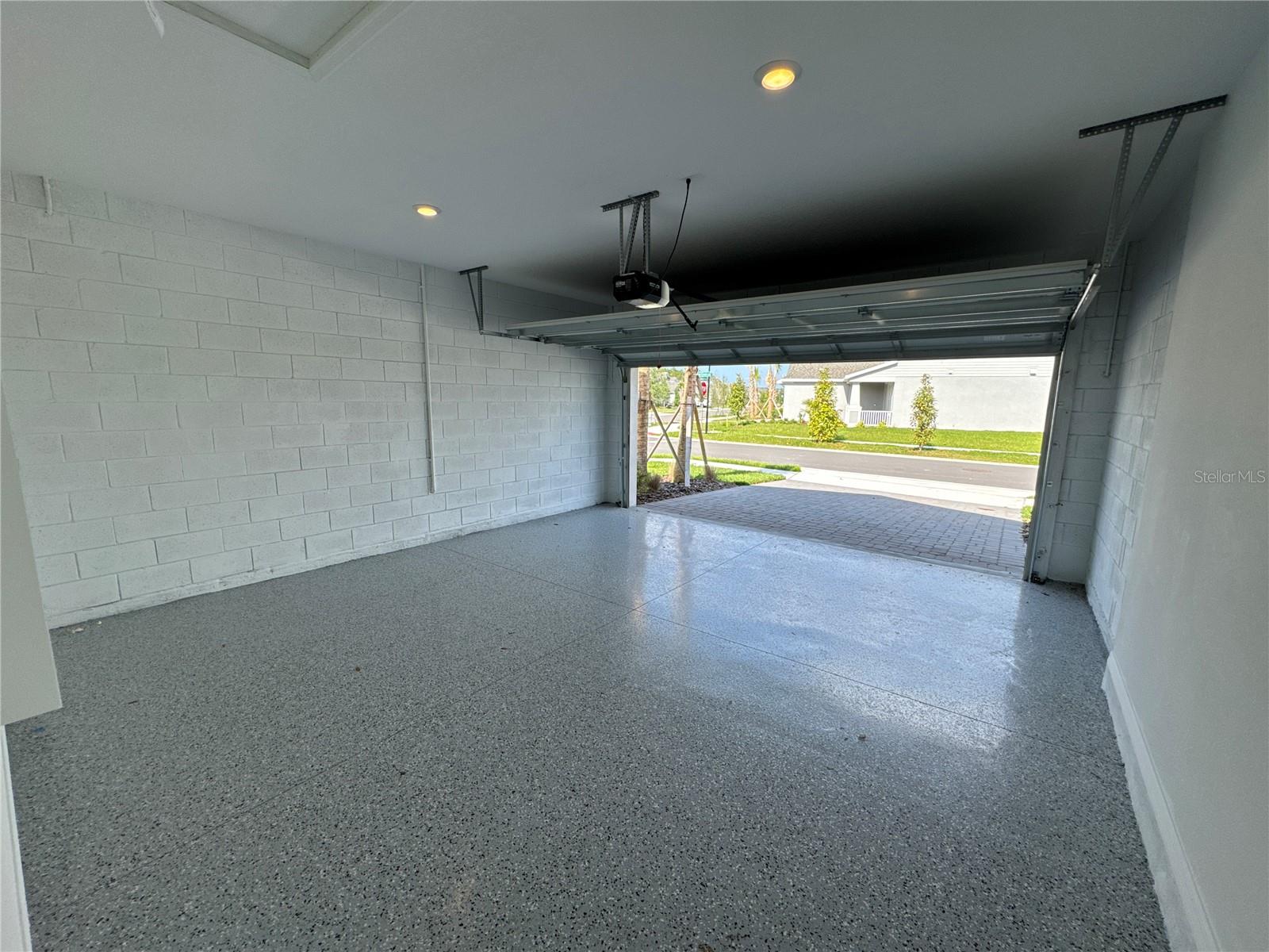 Image 40 of 48 For 994 Teal Creek Drive