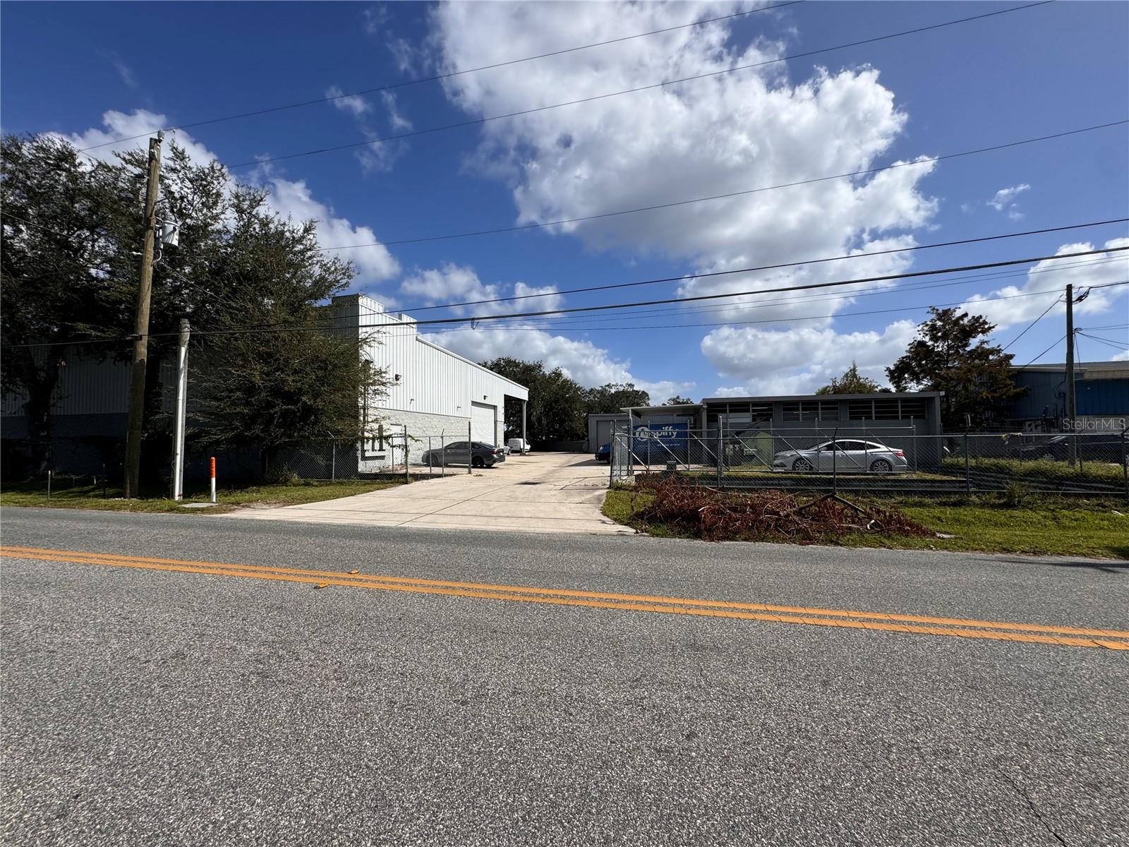 Image 2 of 9 For 5909 Anno Avenue