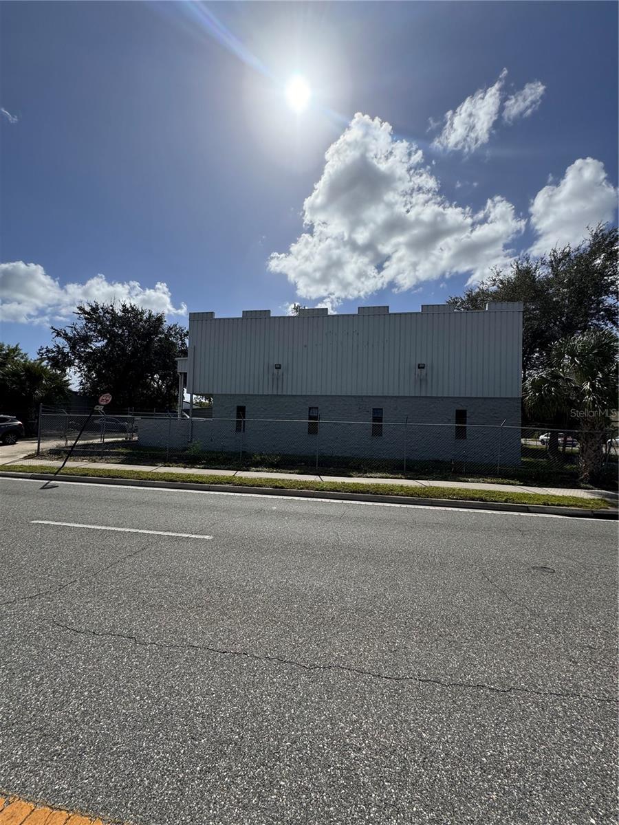 Image 8 of 9 For 5909 Anno Avenue