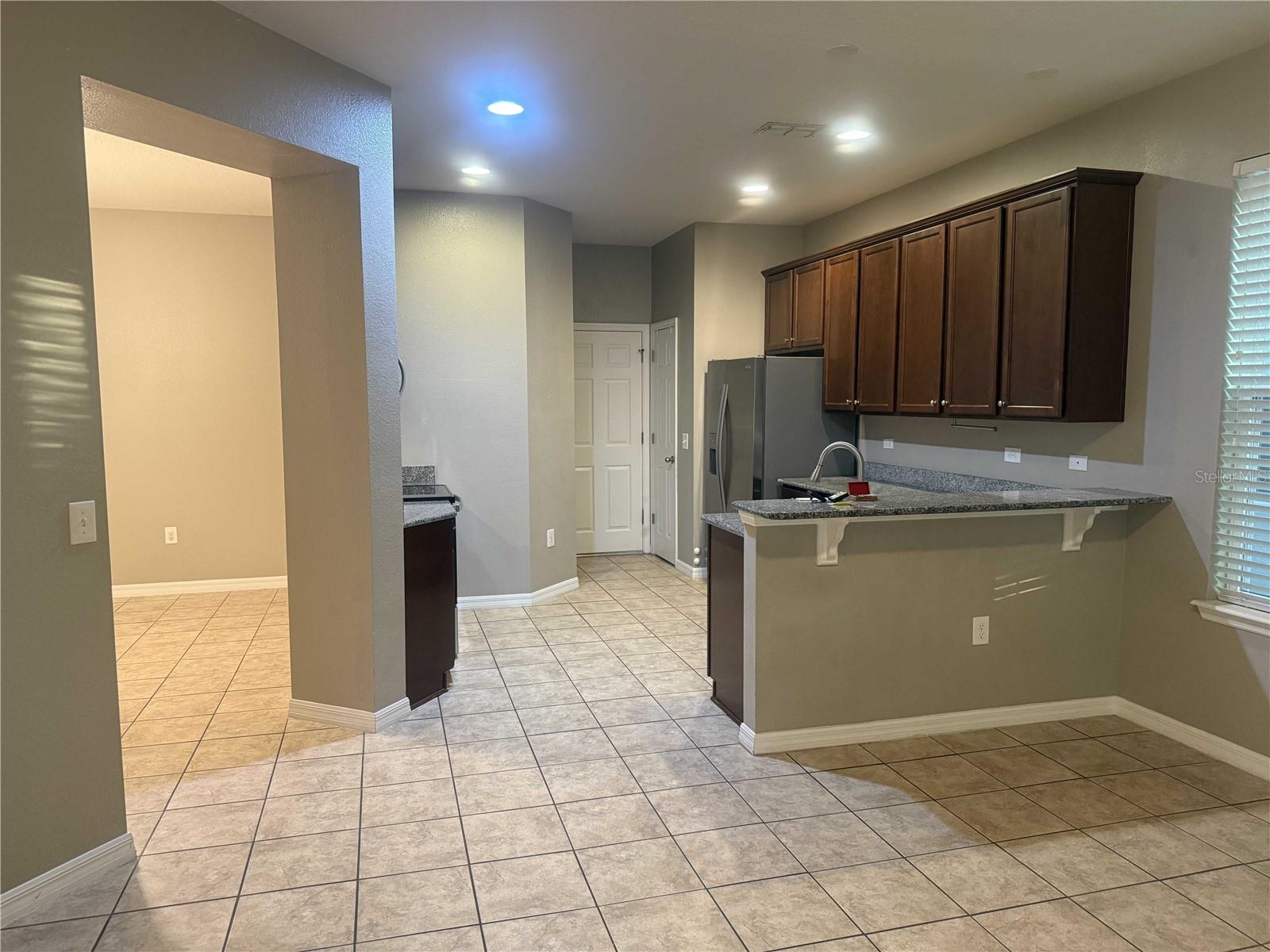 Image 3 of 30 For 12030 Silverlake Park Drive