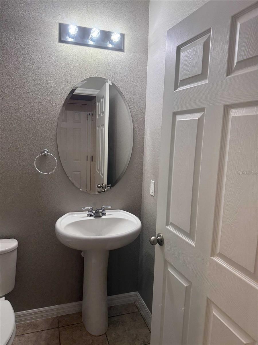 Image 7 of 30 For 12030 Silverlake Park Drive