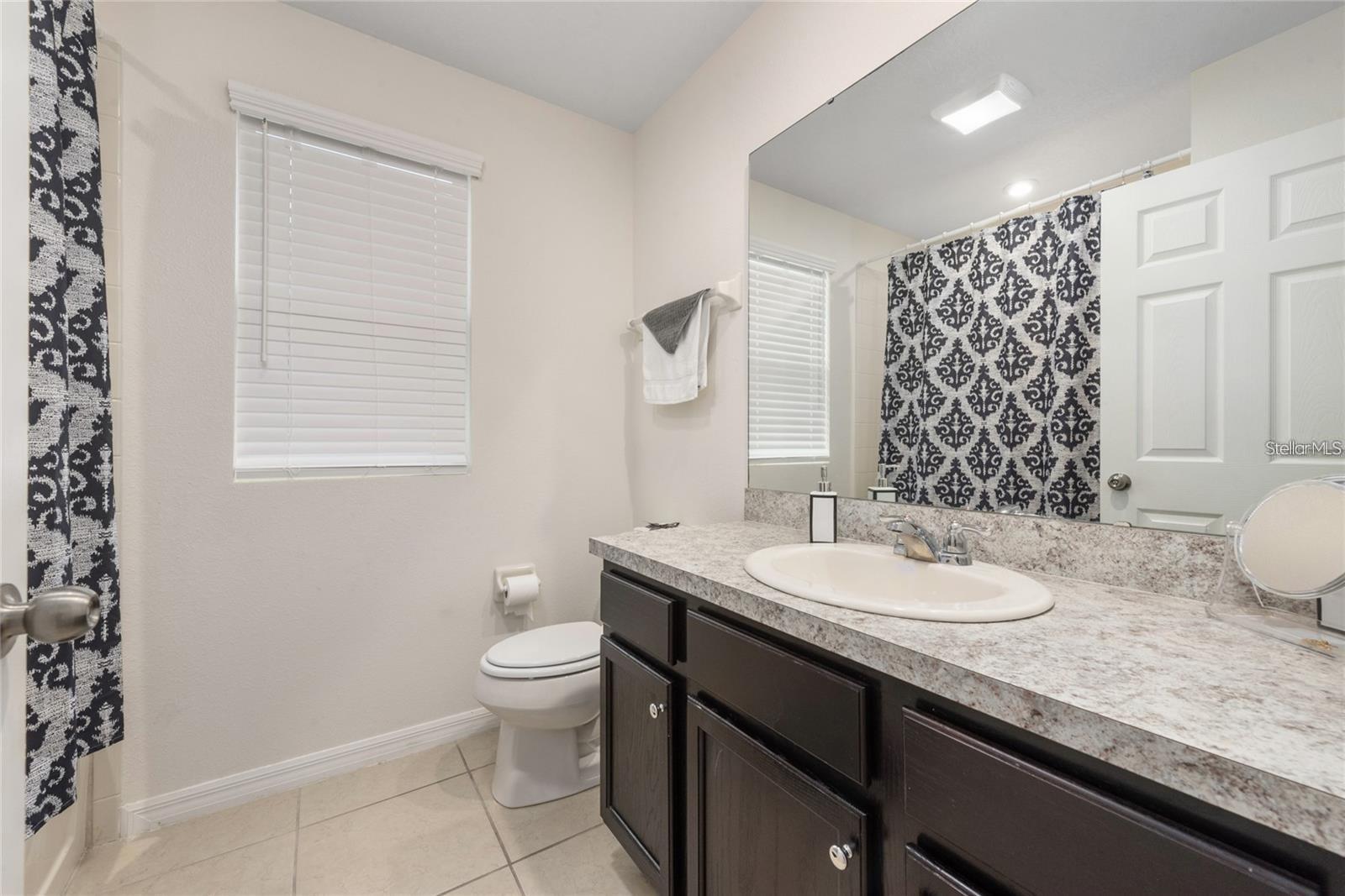 Image 14 of 25 For 2449 Varenna Loop