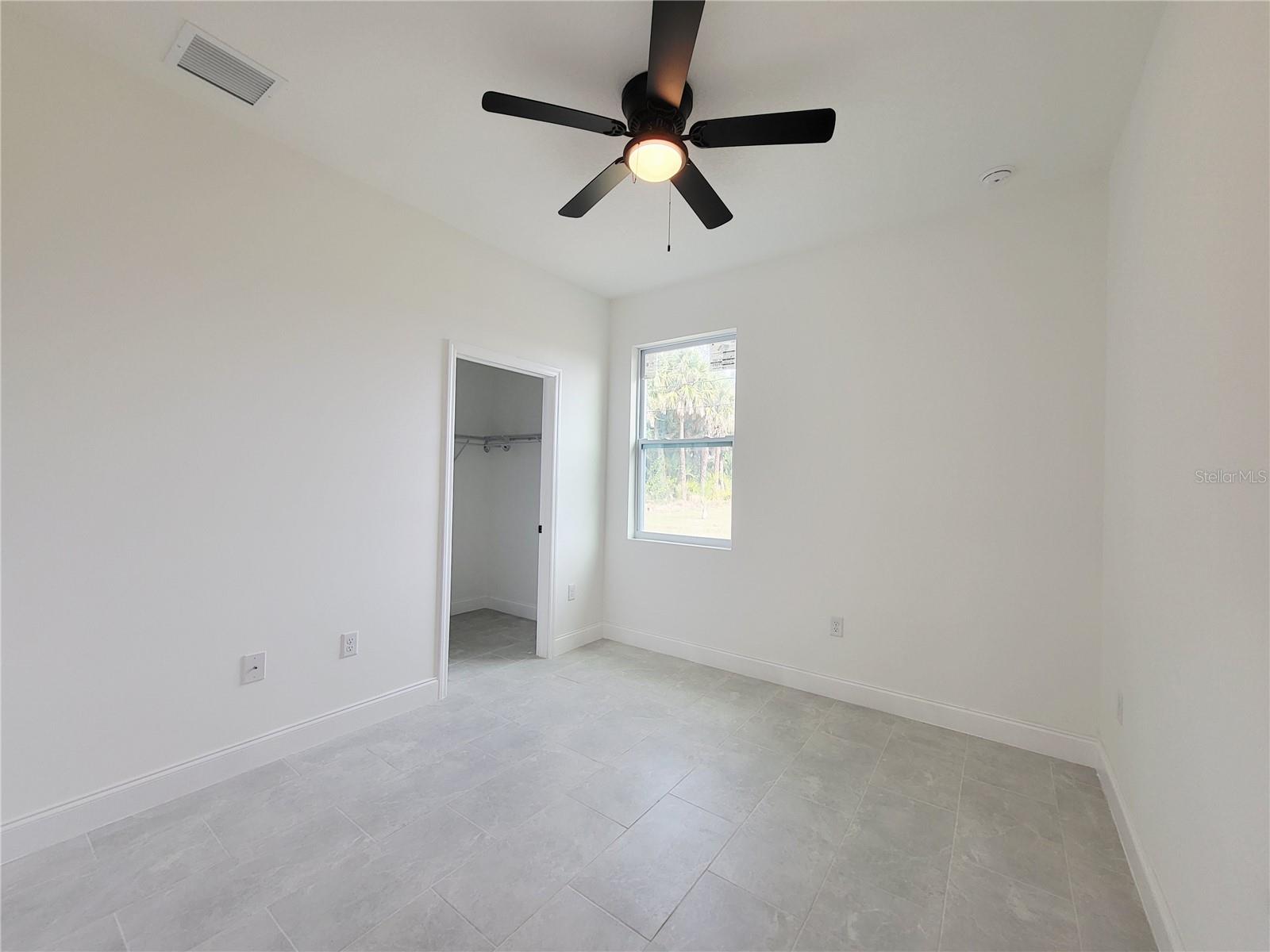 Image 10 of 11 For 421 Tonklin Road Sw