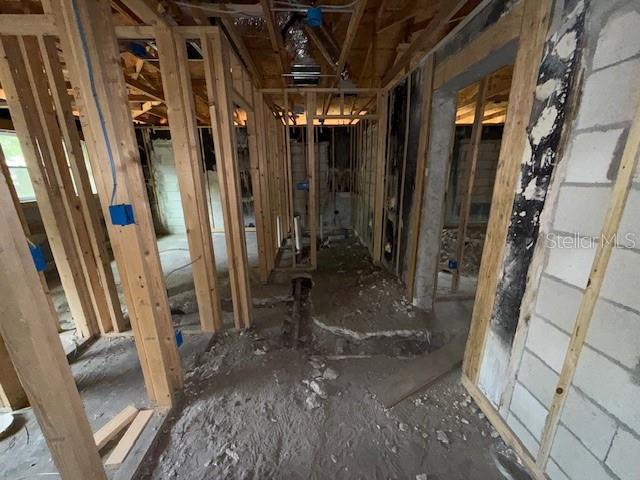 Image 4 of 16 For 2519 Hiawatha Avenue