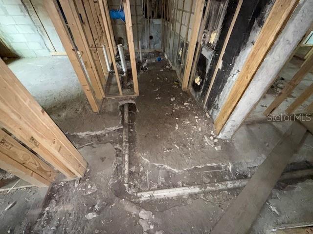 Image 5 of 16 For 2519 Hiawatha Avenue