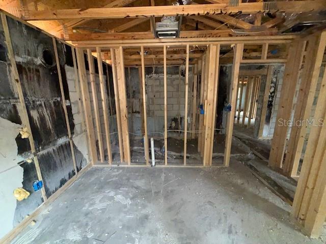 Image 6 of 16 For 2519 Hiawatha Avenue