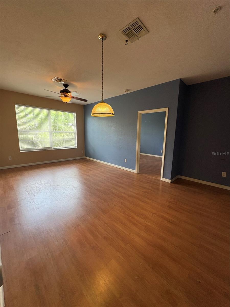 Image 7 of 19 For 3190 Dante Drive 307