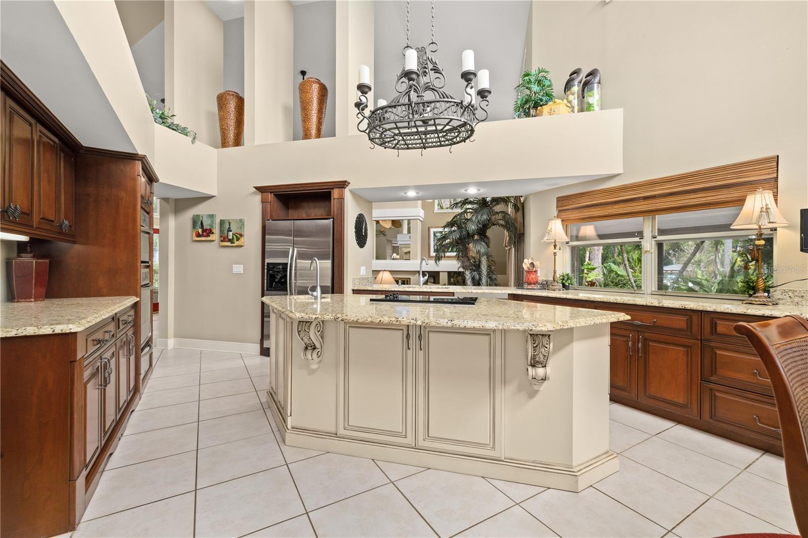 Image 33 of 84 For 1475 Riviera Drive