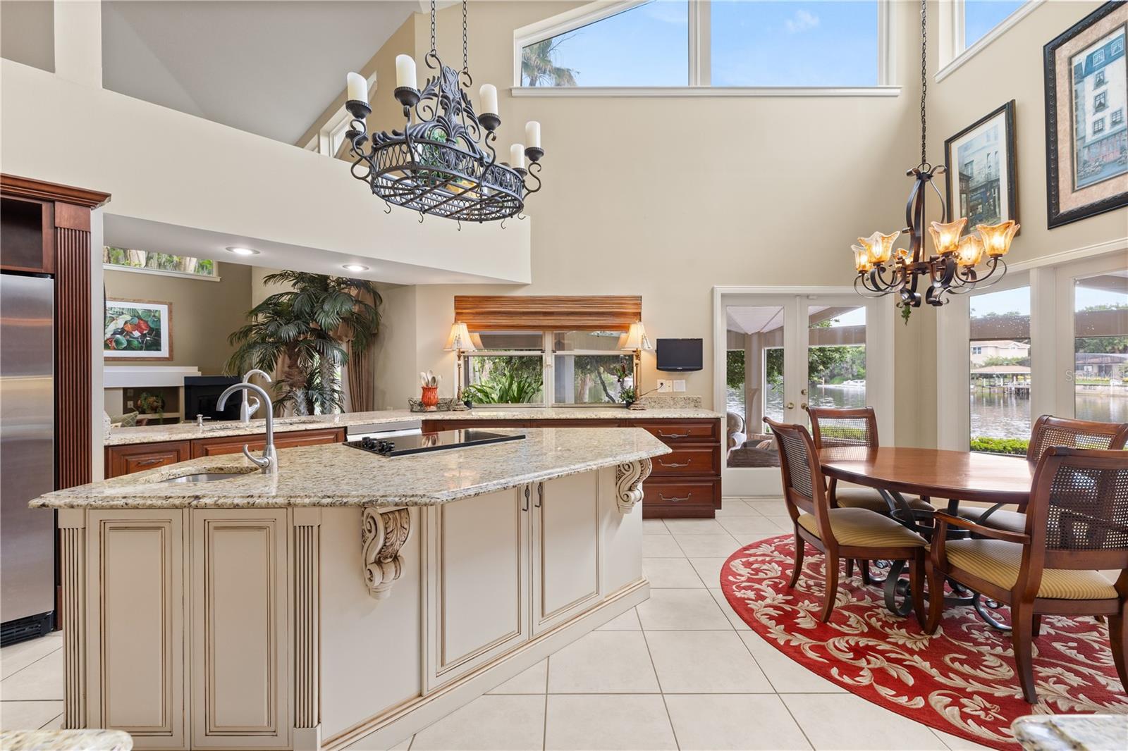 Image 37 of 84 For 1475 Riviera Drive