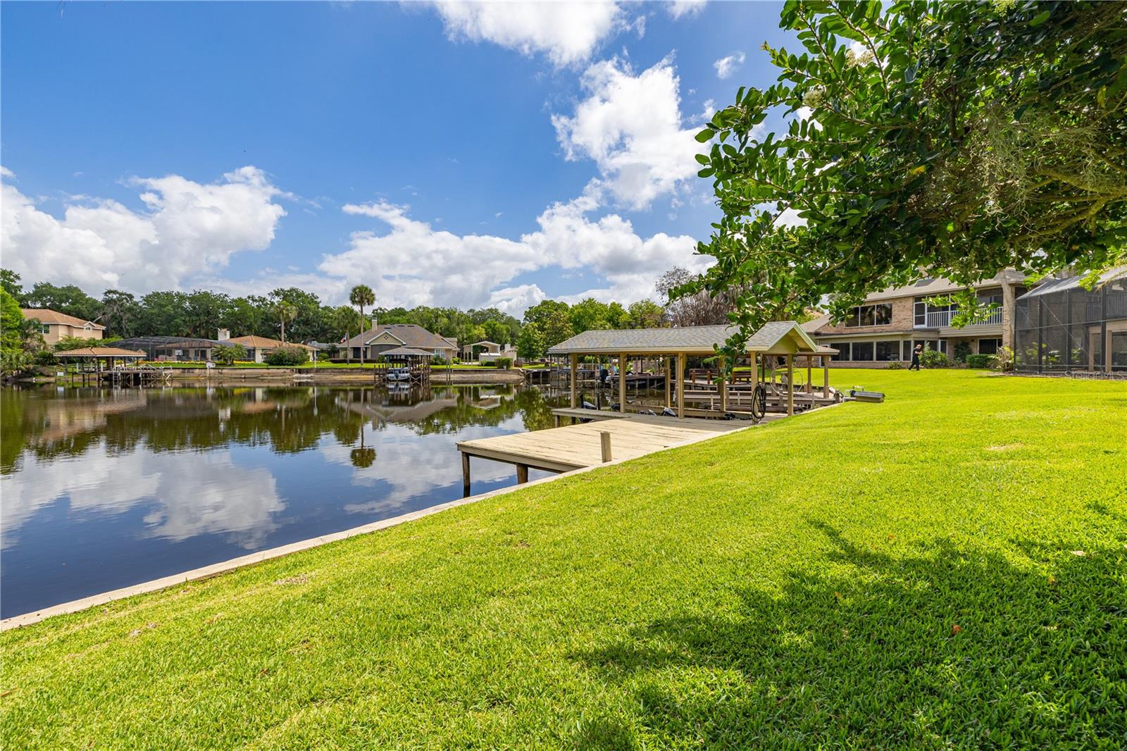 Image 9 of 84 For 1475 Riviera Drive