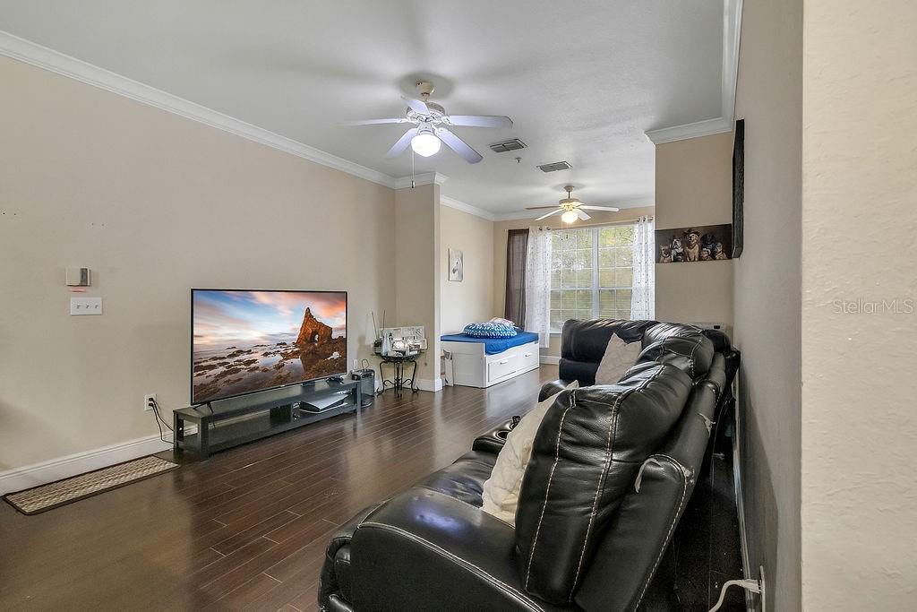 Image 6 of 27 For 3307 Kirkman Road 126