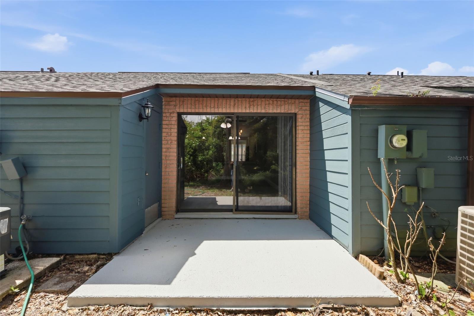 Image 30 of 38 For 2422 King Oak Court