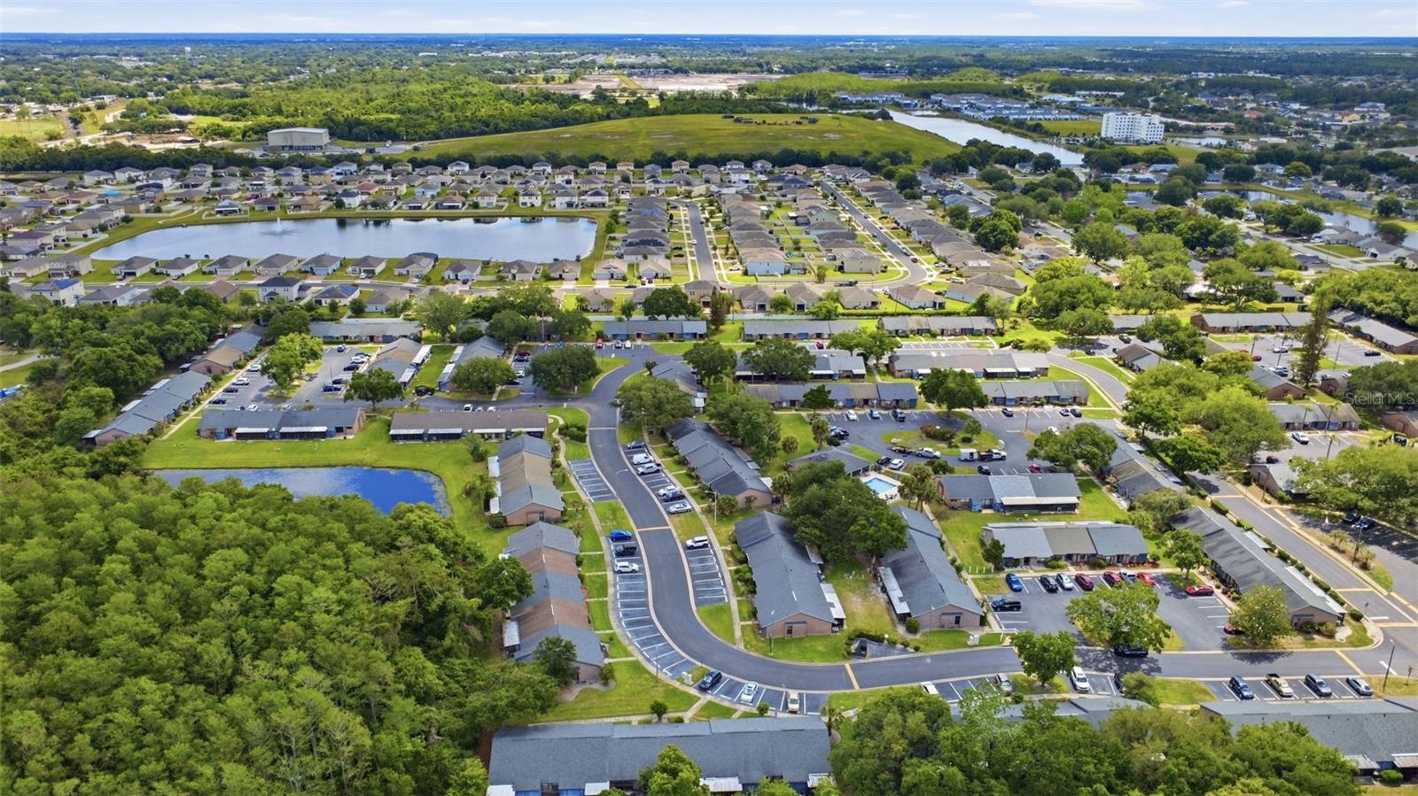 Image 37 of 38 For 2422 King Oak Court