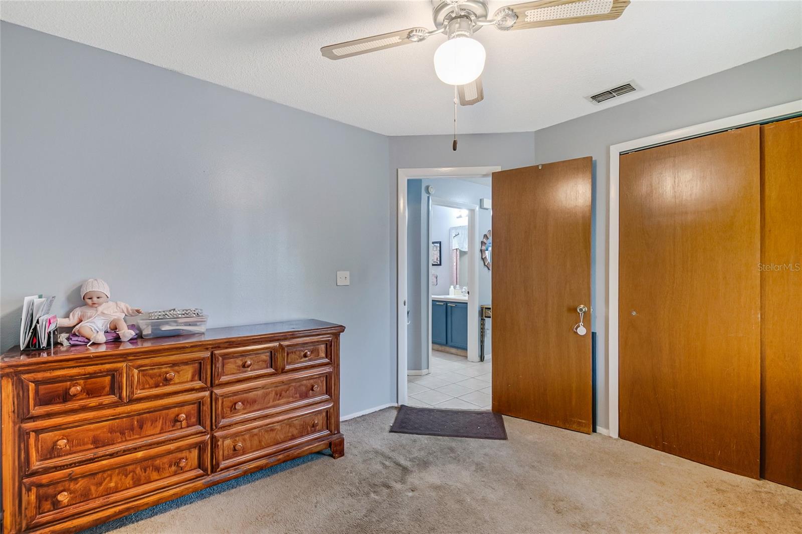 Image 15 of 29 For 2818 Shannon Oak Court