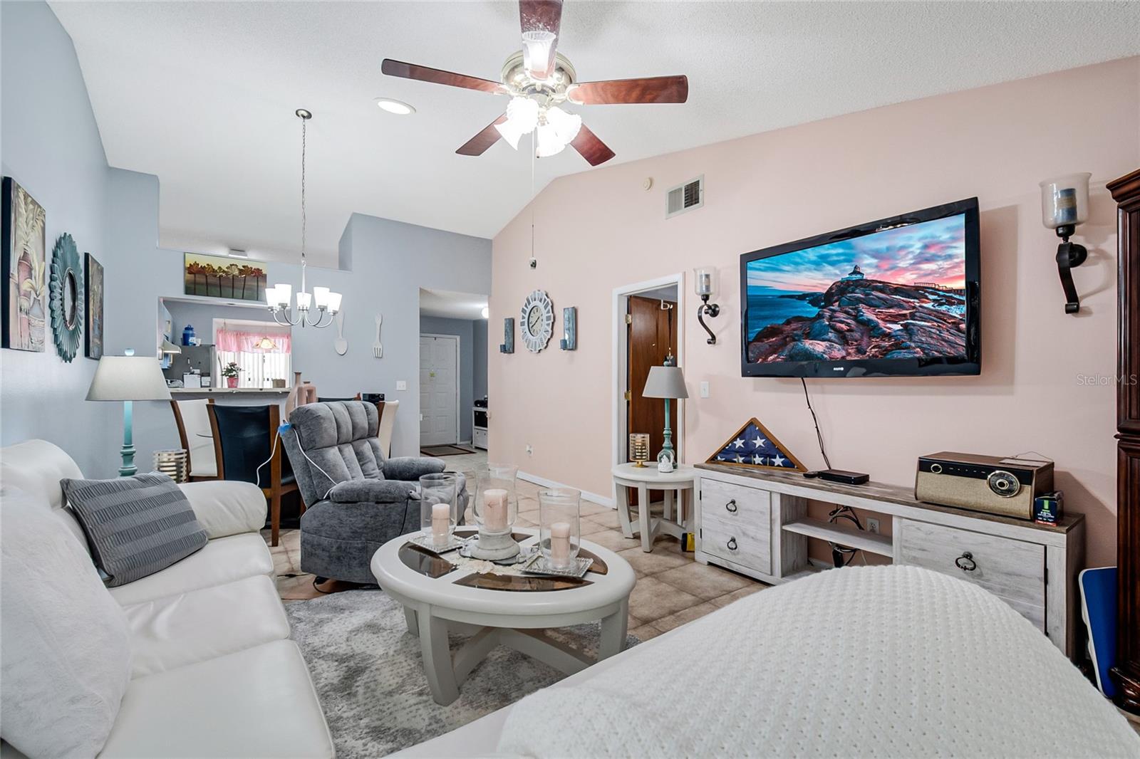 Image 24 of 29 For 2818 Shannon Oak Court
