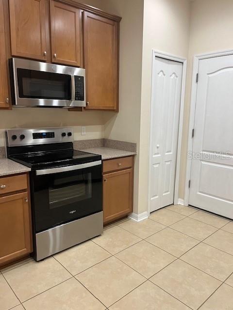 Image 9 of 29 For 14422 Desert Haven Street 4206