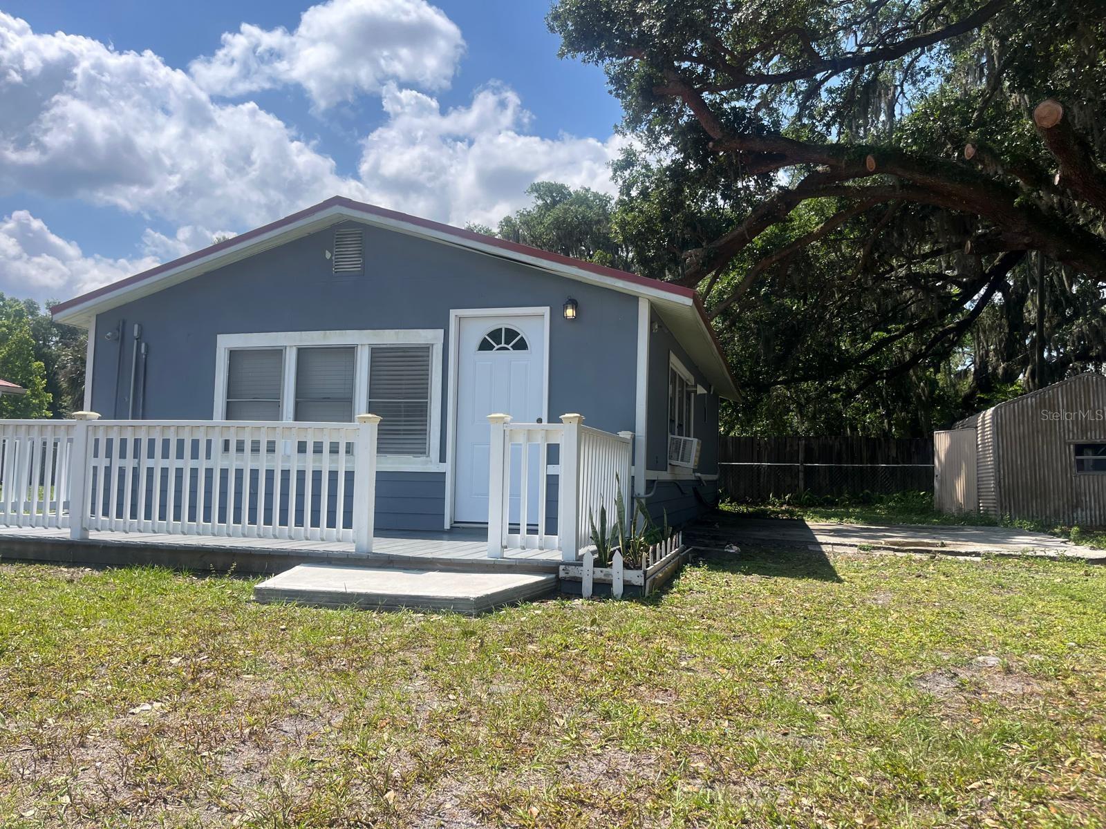 Image 9 of 9 For 1400 Dakota Avenue