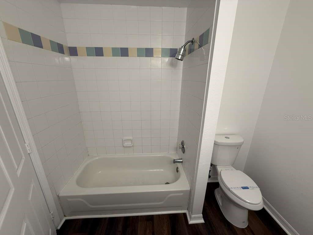 Image 17 of 21 For 4478 Saint Georges Court A