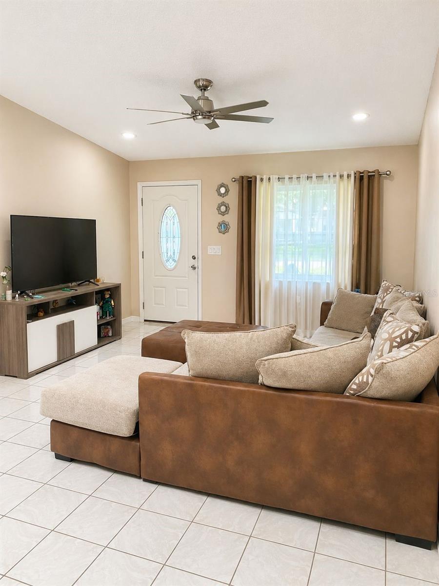 Image 4 of 18 For 4805 Sparrow Drive