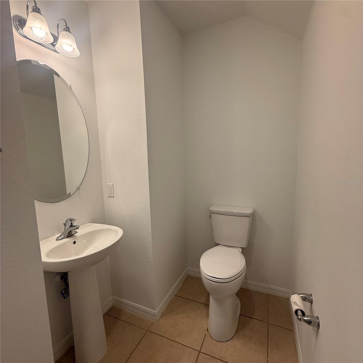 Image 9 of 24 For 3520 Beau Road