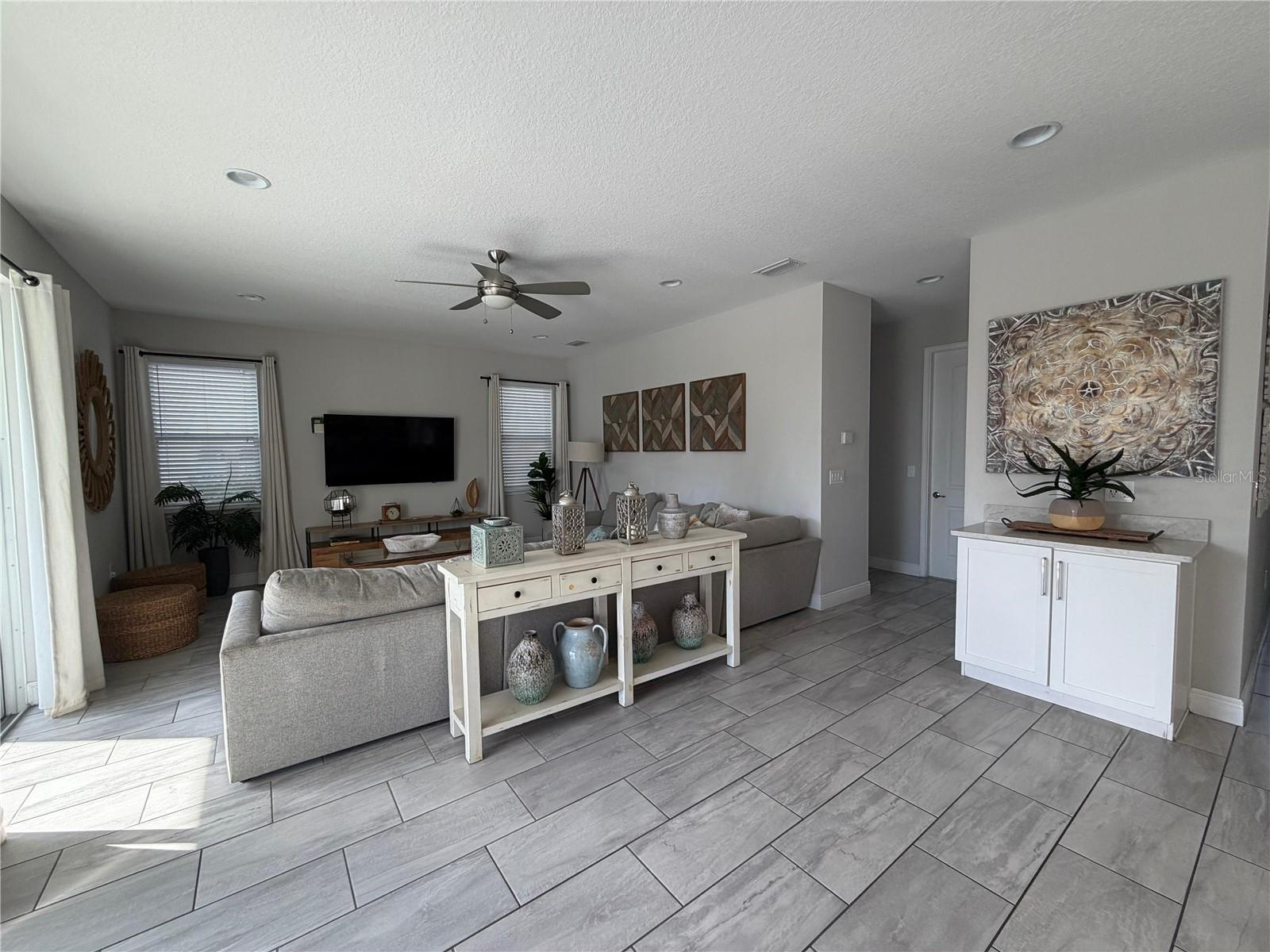 Image 13 of 48 For 7676 Fairfax Drive