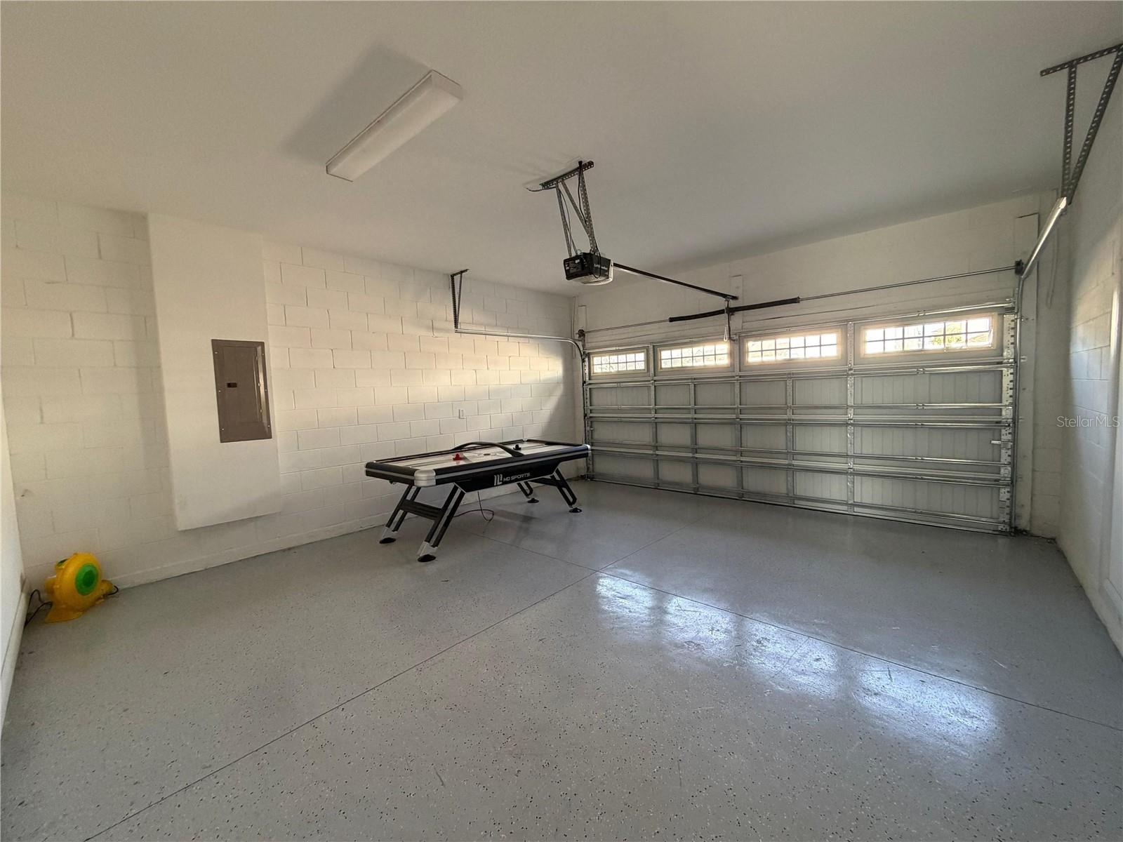 Image 16 of 48 For 7676 Fairfax Drive