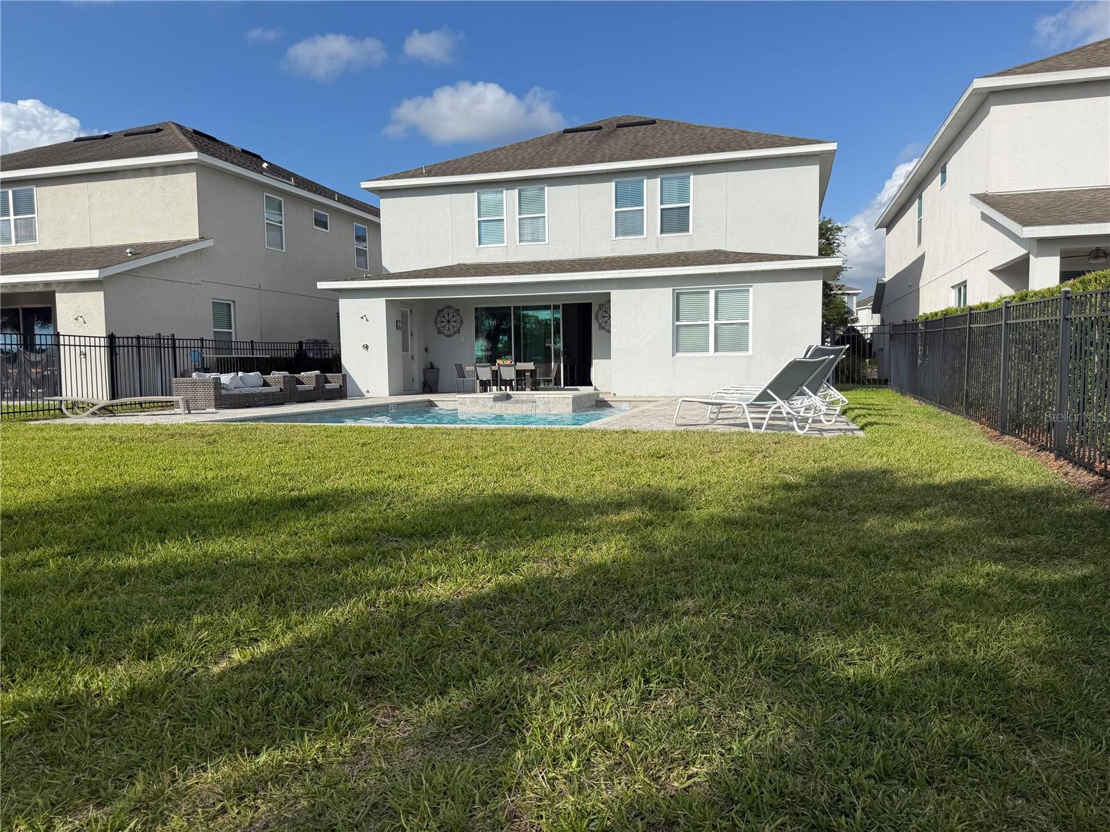 Image 43 of 48 For 7676 Fairfax Drive