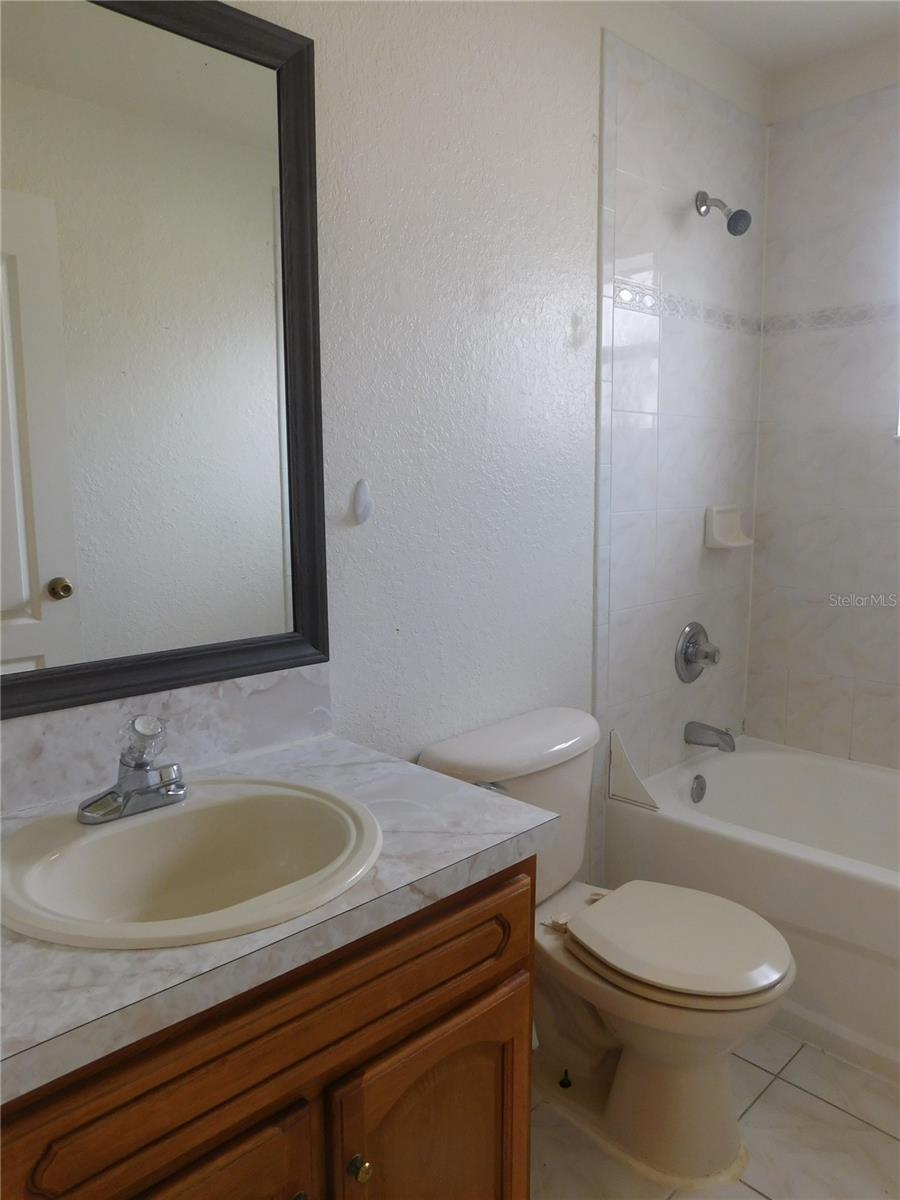 Image 6 of 18 For 756 Camel Court