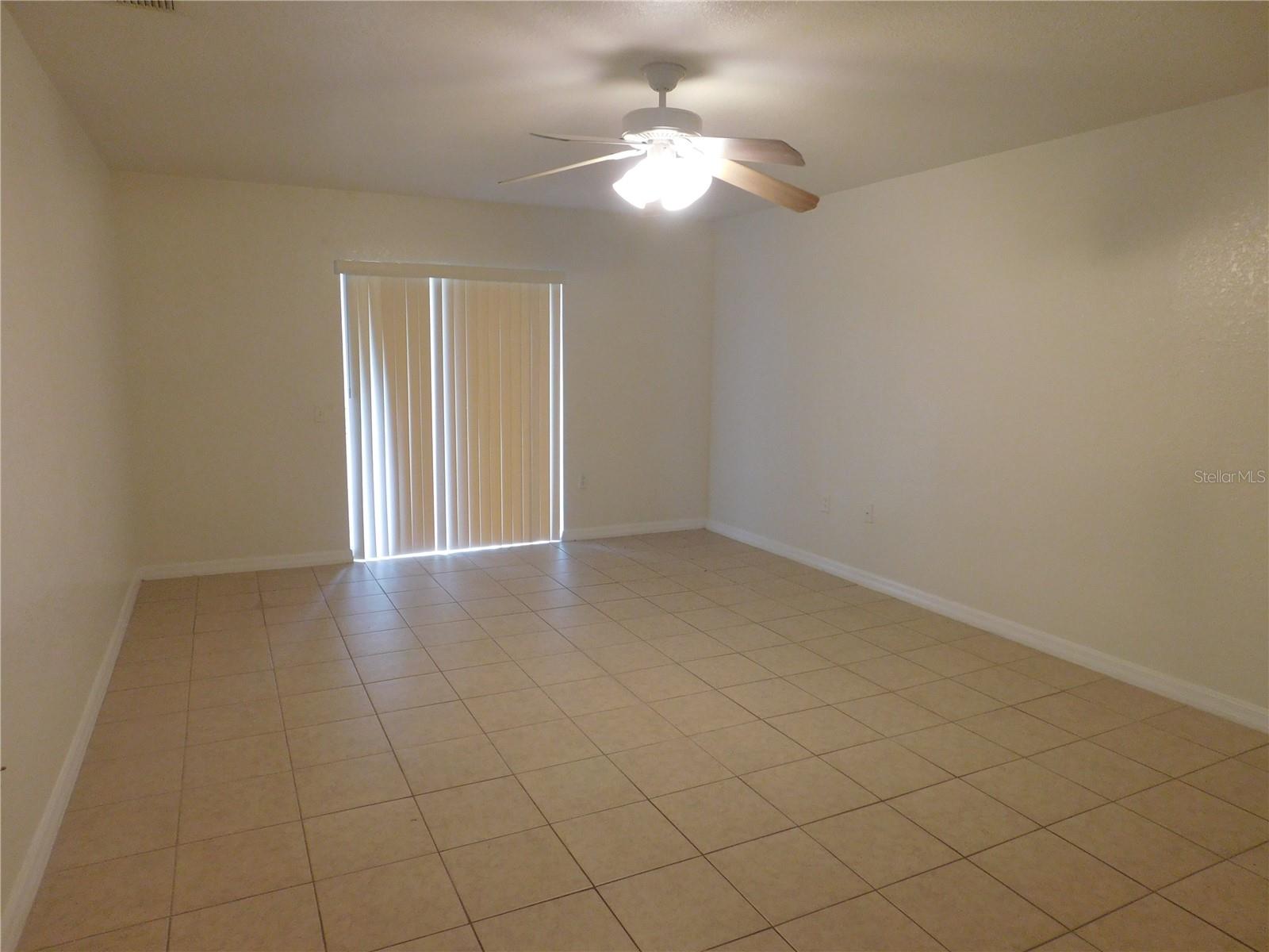 Image 9 of 18 For 756 Camel Court