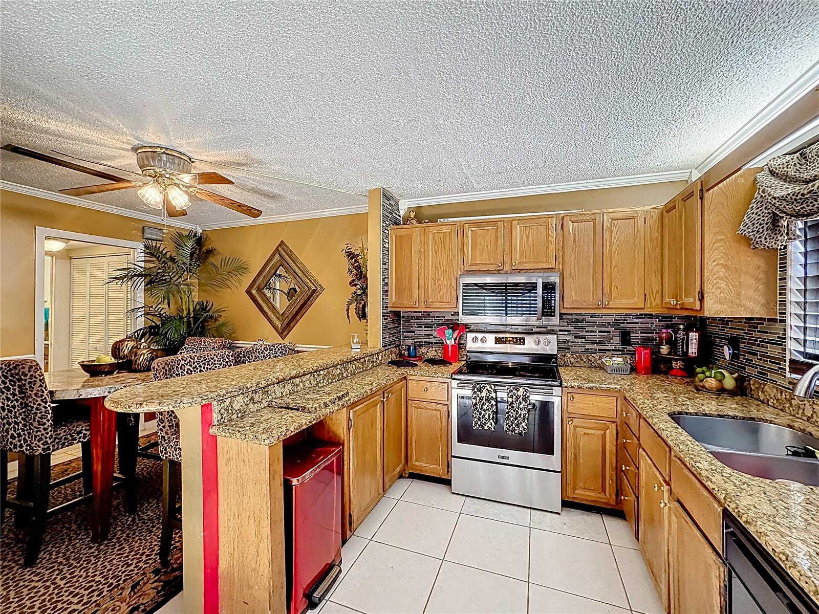 Image 10 of 50 For 1458 N Lawnwood Circle 24a