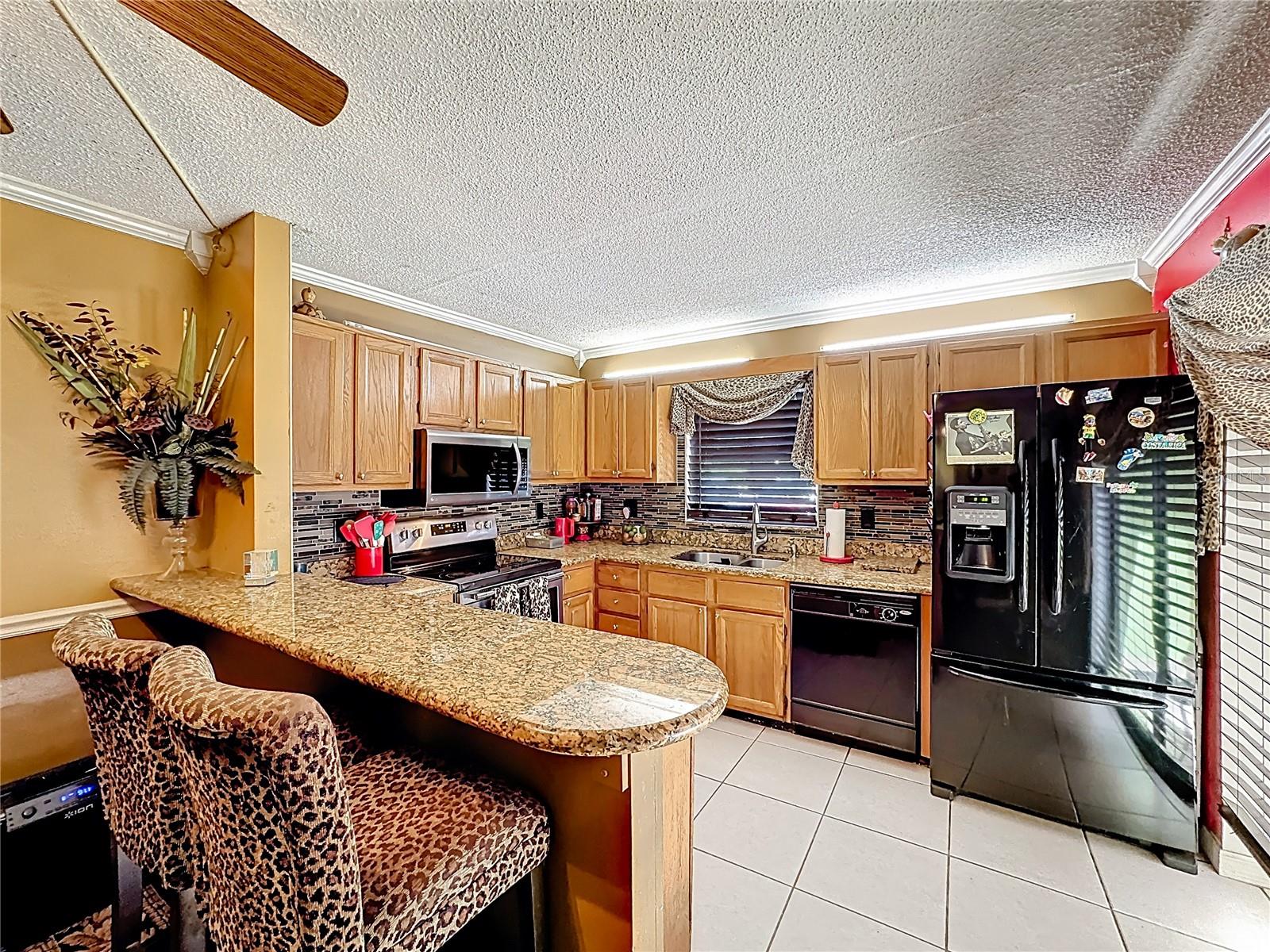 Image 12 of 50 For 1458 N Lawnwood Circle 24a