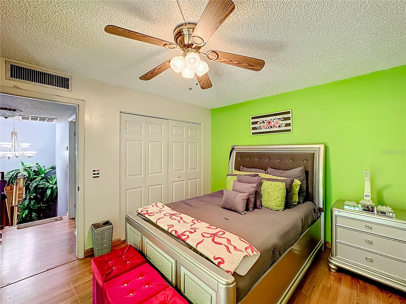 Image 30 of 50 For 1458 N Lawnwood Circle 24a