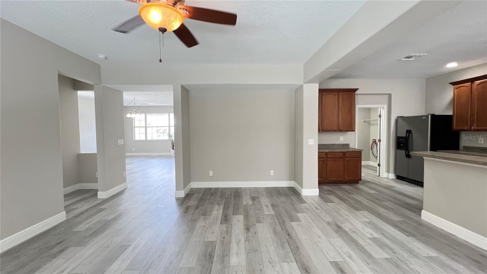 Image 9 of 45 For 1507 Blue Horizon Drive