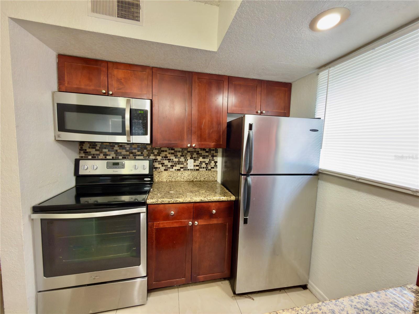 Image 11 of 21 For 5152 Conroy Road 17