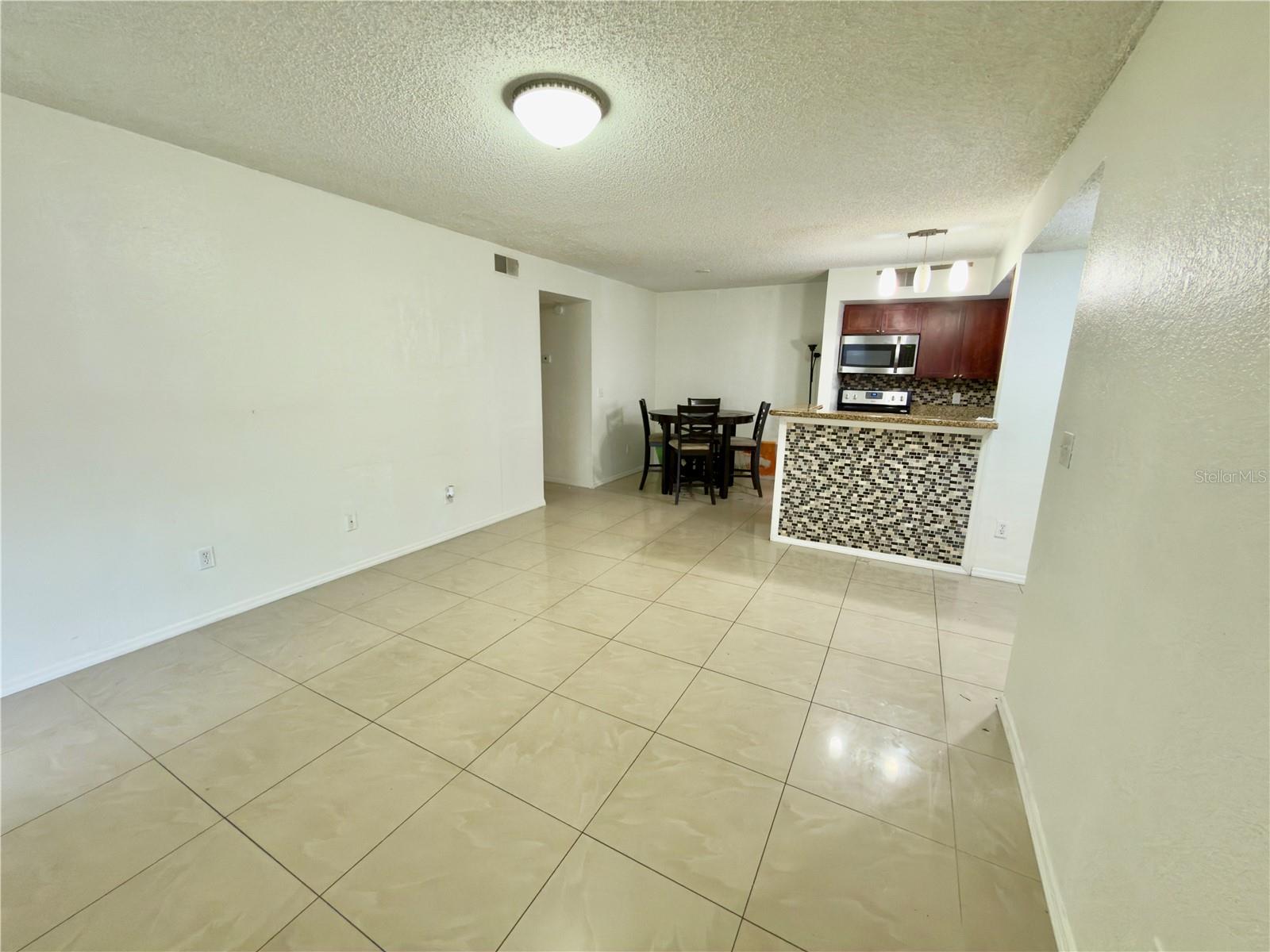 Image 7 of 21 For 5152 Conroy Road 17