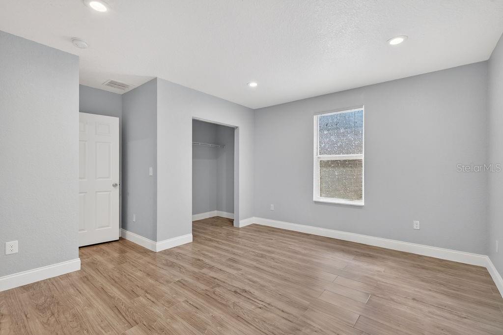 Image 12 of 44 For 722 22nd Street