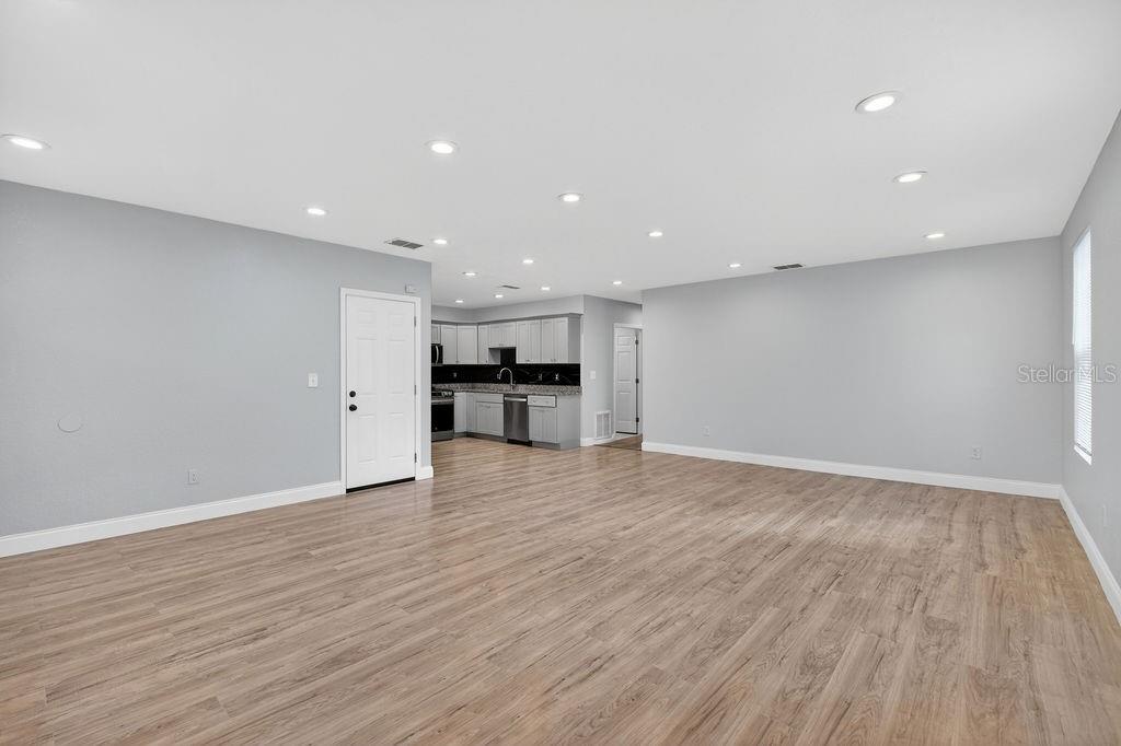Image 13 of 44 For 722 22nd Street