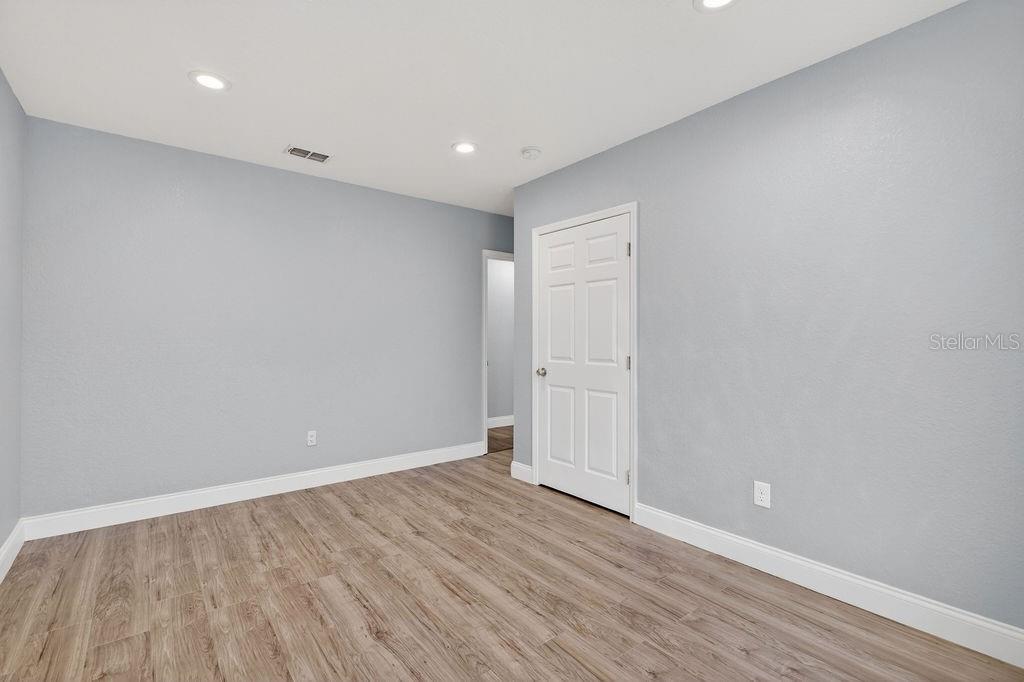 Image 20 of 44 For 722 22nd Street