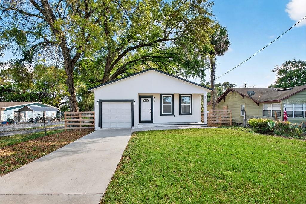 Image 4 of 44 For 722 22nd Street