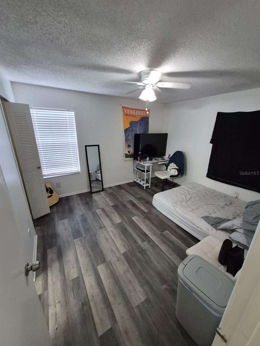 Image 10 of 24 For 2031 Cascades Boulevard 307