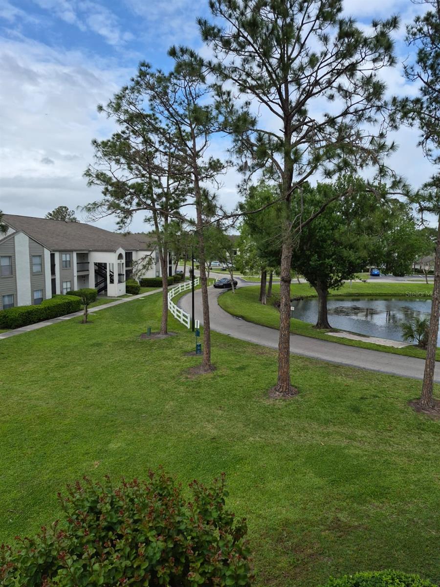 Image 15 of 24 For 2031 Cascades Boulevard 307